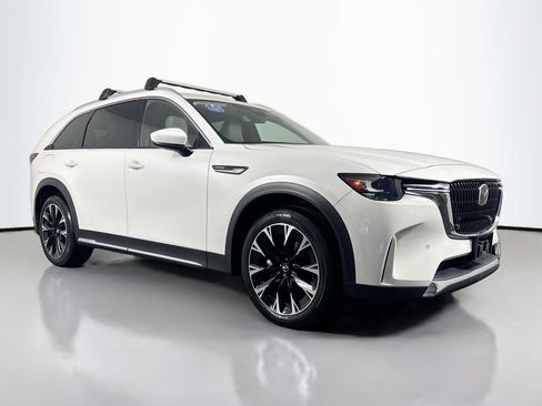 Used 2024 MAZDA CX-90 Plug-In Hybrid w/ Premium Pkg AWD/4WD image 3