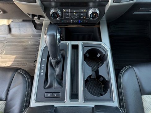 Used 2019 Ford F150 Lariat w/ Equipment Group 502A Luxury image 20