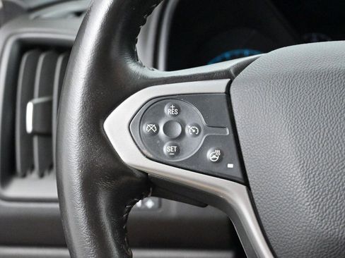 Used 2019 Chevrolet Colorado ZR2 w/ Colorado ZR2 Bison Edition image 17