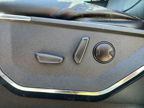 Used 2024 Ford F250 Lariat AWD/4WD image 23
