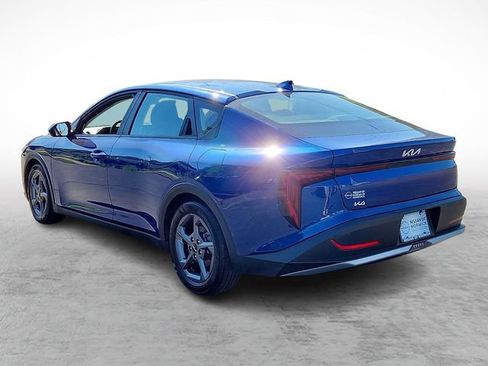 Used 2025 Kia K4 FWD image 4