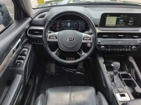 Used 2020 Kia Telluride SX w/ Towing Package FWD image 16