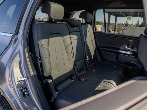Certified 2026 Mercedes-Benz GLB 250 4MATIC image 26