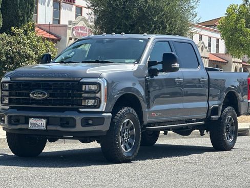 Used 2024 Ford F250 Lariat w/ Lariat Ultimate Package AWD/4WD image 8