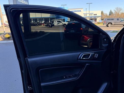 Used 2021 Ford Ranger Lariat w/ Tremor Off-Road Package image 10