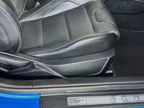 Used 2019 Ford Mustang GT Premium w/ Equipment Group 401A RWD image 23