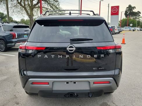 New 2026 Nissan Pathfinder SL AWD/4WD image 3
