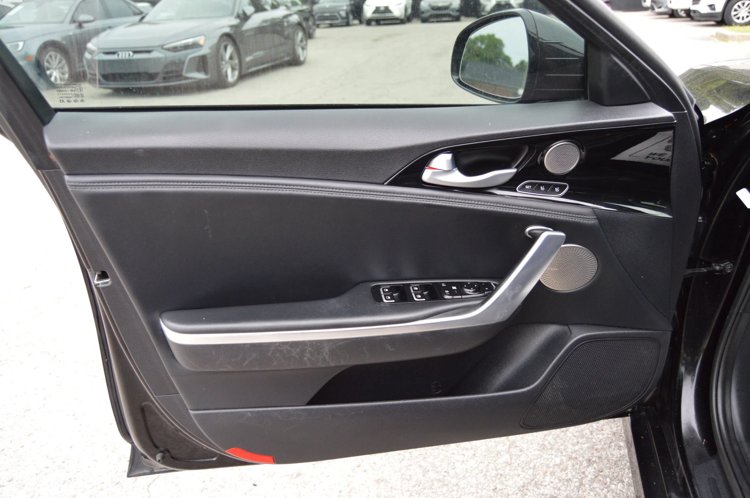 Used 2019 Kia Stinger Premium RWD image 20
