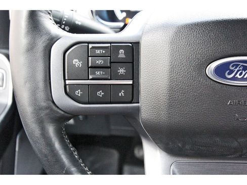 Used 2023 Ford F150 Lariat w/ Equipment Group 502A High AWD/4WD image 18