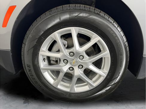 Used 2024 Chevrolet Equinox LT AWD/4WD image 26