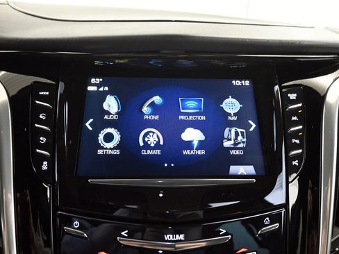 Used 2020 Cadillac Escalade ESV Platinum image 11