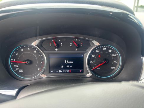Used 2023 Chevrolet Traverse LT w/ Midnight/Sport Edition AWD/4WD image 21