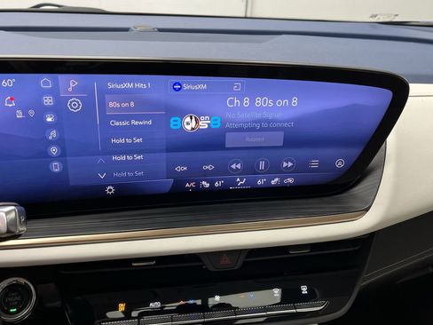 Certified 2024 Buick Envision Avenir image 19