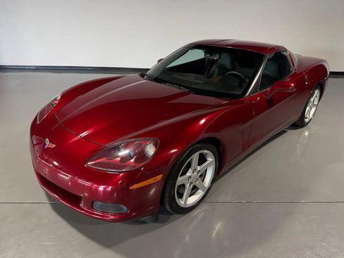 Used 2007 Chevrolet Corvette Coupe RWD image 7