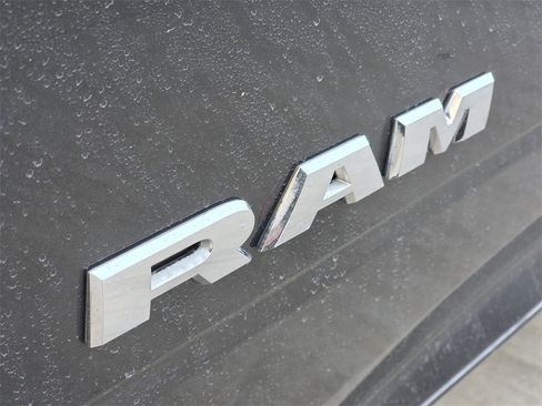 Used 2023 RAM 3500 Big Horn image 7