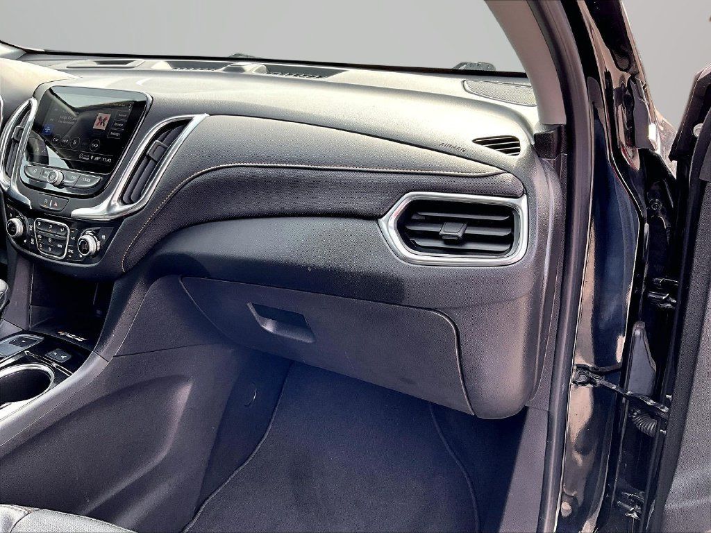 Used 2023 Chevrolet Equinox Premier AWD/4WD image 18