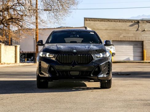 New 2026 BMW X6 xDrive40i w/ Executive Package image 7