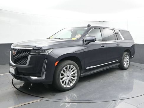 Used 2023 Cadillac Escalade ESV Premium Luxury AWD/4WD image 7