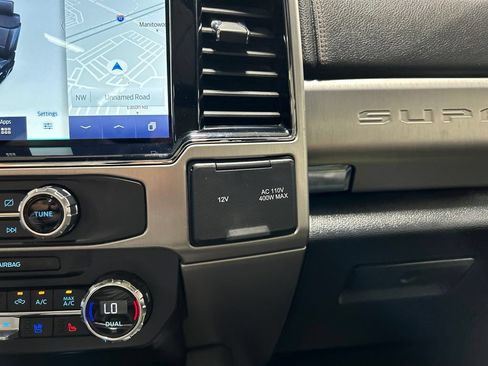 Used 2022 Ford F350 Platinum AWD/4WD image 28