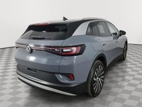 Used 2023 Volkswagen ID.4 Pro S Plus image 2