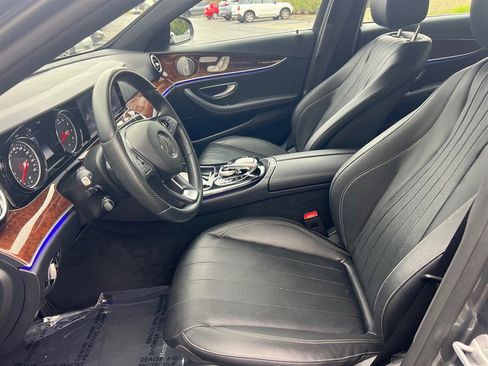 Used 2017 Mercedes-Benz E 300 4MATIC image 33