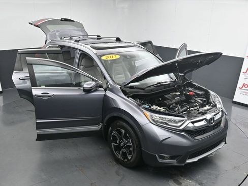 Used 2017 Honda CR-V Touring image 41