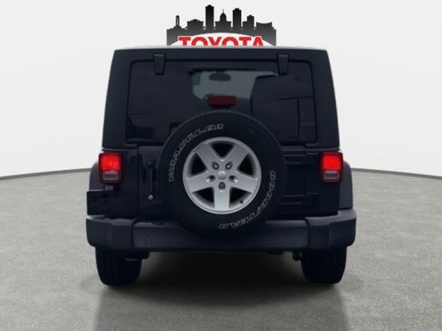 Used 2016 Jeep Wrangler Unlimited Sport w/ Quick Order Package 24S image 4