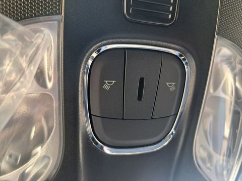 New 2026 Jeep Compass Latitude image 17