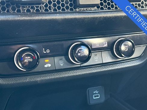 Certified 2025 Honda HR-V LX image 22
