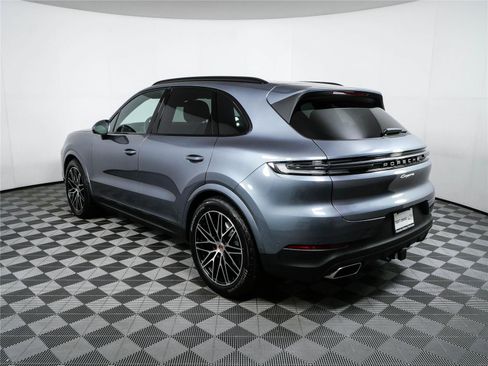 New 2026 Porsche Cayenne AWD/4WD image 3