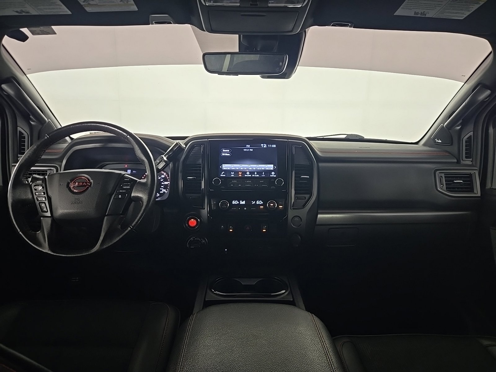 Used 2024 Nissan Titan PRO-4X w/ Pro-4x Utility Package AWD/4WD image 9
