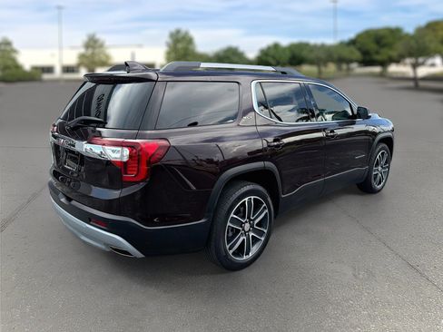 Used 2021 GMC Acadia SLT w/ Technology Package FWD image 7
