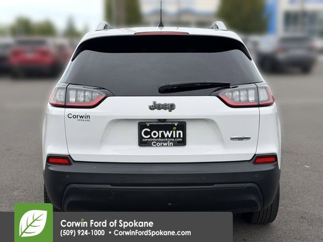 Used 2019 Jeep Cherokee Latitude Plus FWD image 17