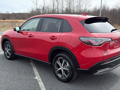 Used 2025 Honda HR-V EX-L image 10