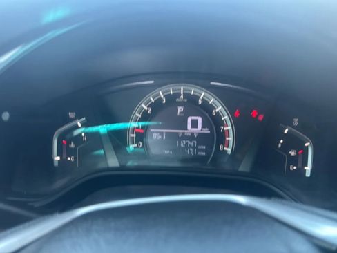 Used 2018 Honda CR-V LX image 10