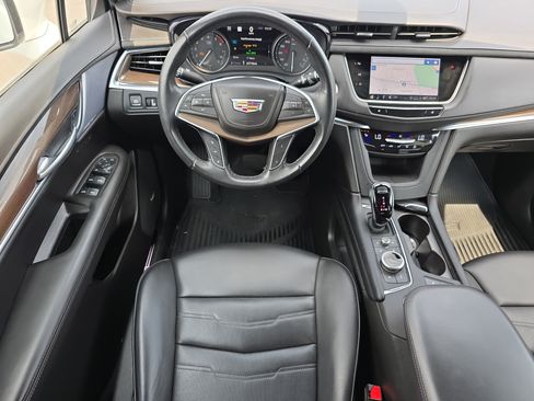 Used 2024 Cadillac XT5 Premium Luxury w/ Platinum Package AWD/4WD image 12