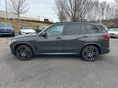 Used 2022 BMW X5 M50i w/ Executive Package image 8