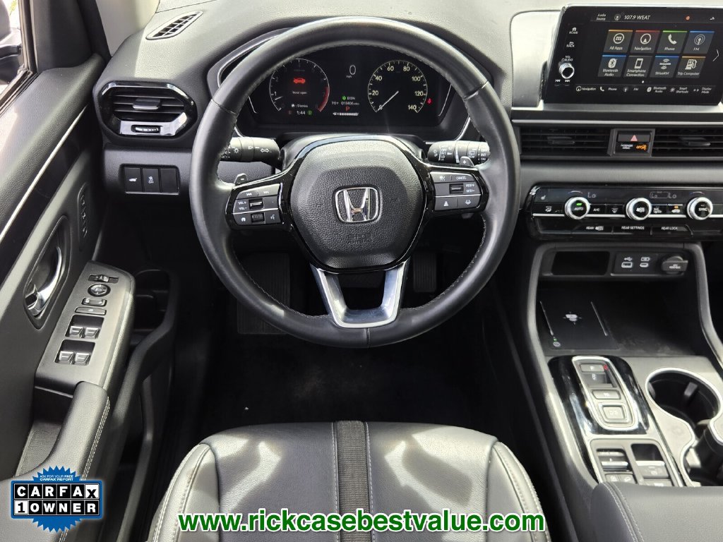 Used 2024 Honda Pilot Touring image 14