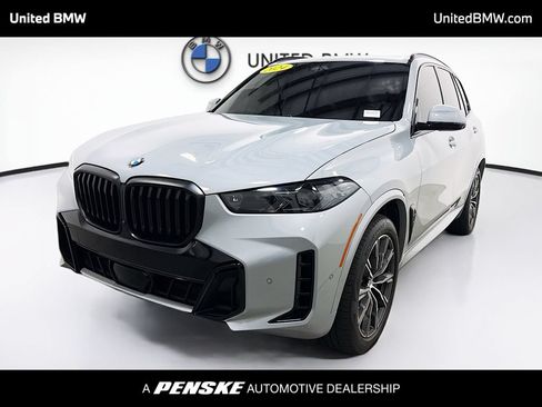 Used 2024 BMW X5 sDrive40i w/ M Sport Package RWD image 1