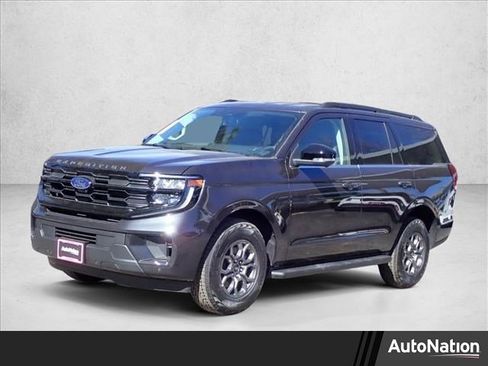 New 2026 Ford Expedition Active image 1