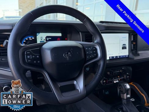 Used 2024 Ford Bronco Badlands image 13