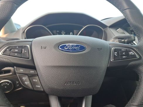 Used 2017 Ford Focus ST FWD image 24