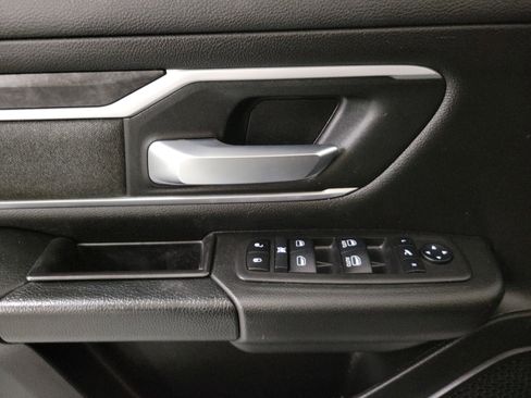 Used 2023 RAM 1500 Big Horn image 24