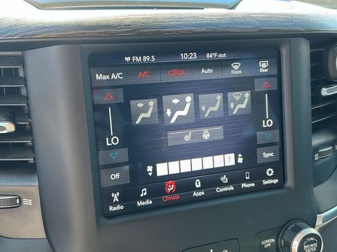 Used 2021 RAM 2500 Laramie image 13