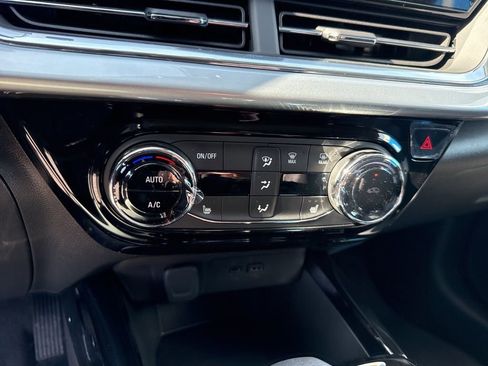 New 2026 Chevrolet Trax LT w/ Driver Confidence Package image 24