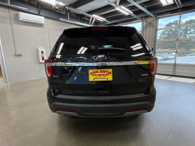Used 2019 Ford Explorer XLT w/ Equipment Group 201A AWD/4WD image 4