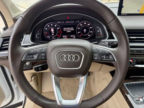 Used 2018 Audi Q7 3.0T Prestige w/ Prestige Package image 17