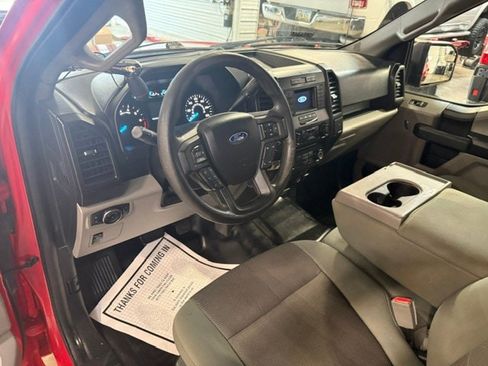 Used 2018 Ford F150 XL w/ Equipment Group 101A Mid AWD/4WD image 38