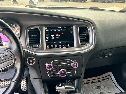 Used 2020 Dodge Charger GT image 12