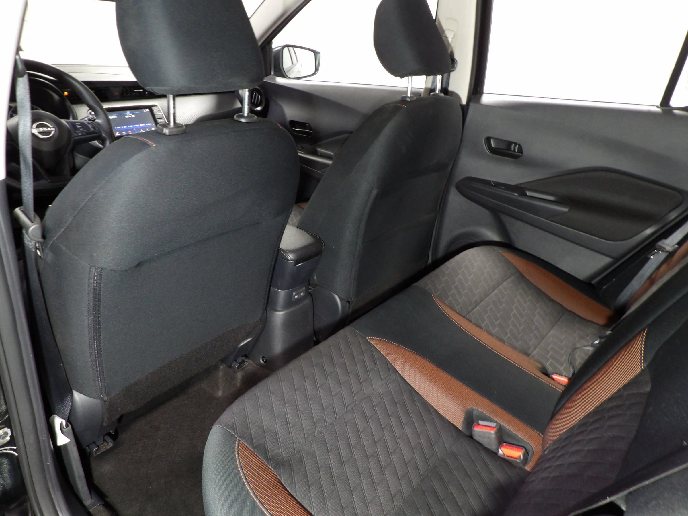 Used 2024 Nissan Kicks S FWD image 10